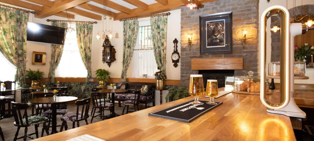 The Tiger Inn マーサー・ティドビル エクステリア 写真